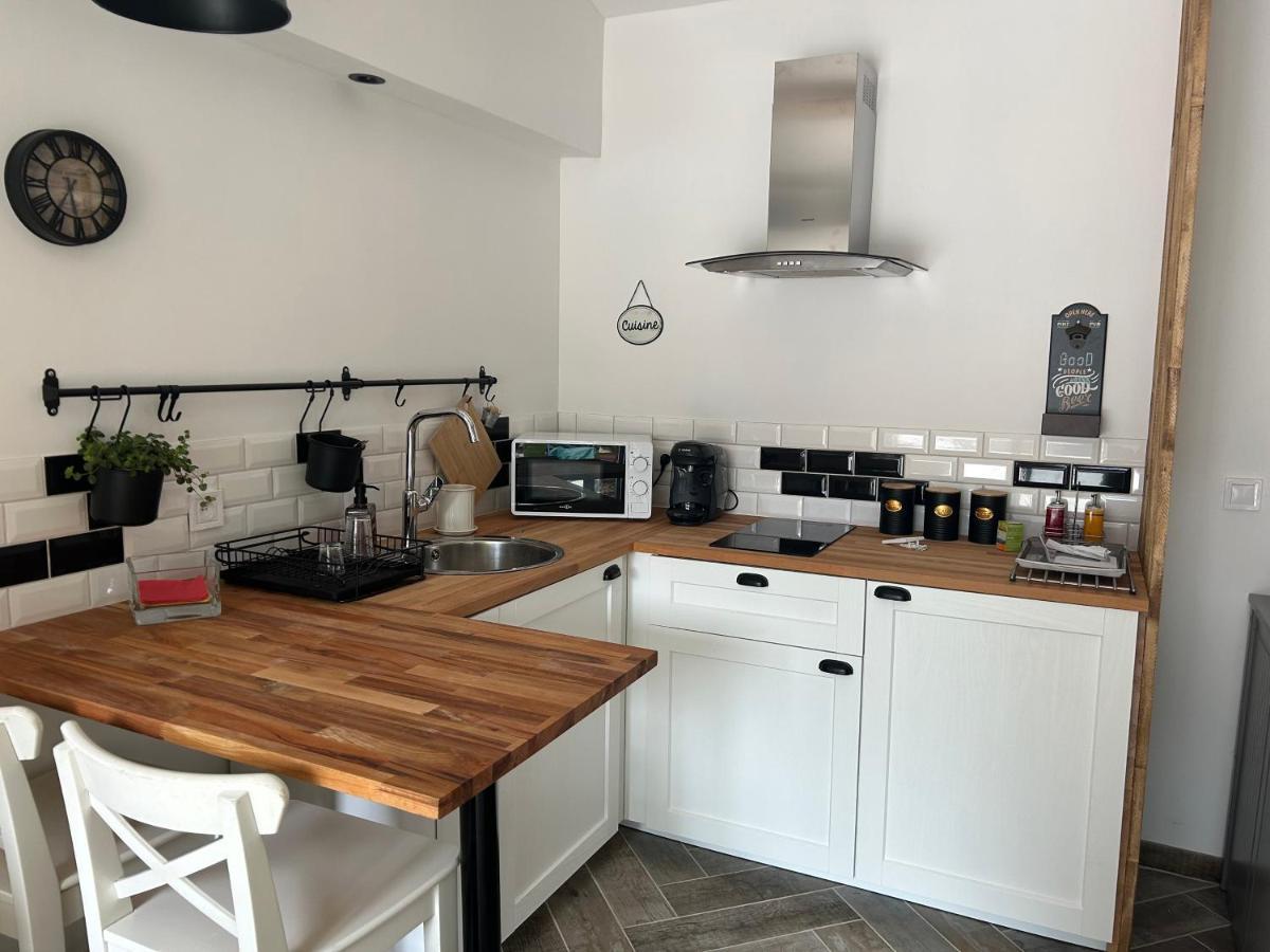 Charmant Studio Dans Villa - Jardin Privatif . La Seyne-sur-Mer Exteriör bild