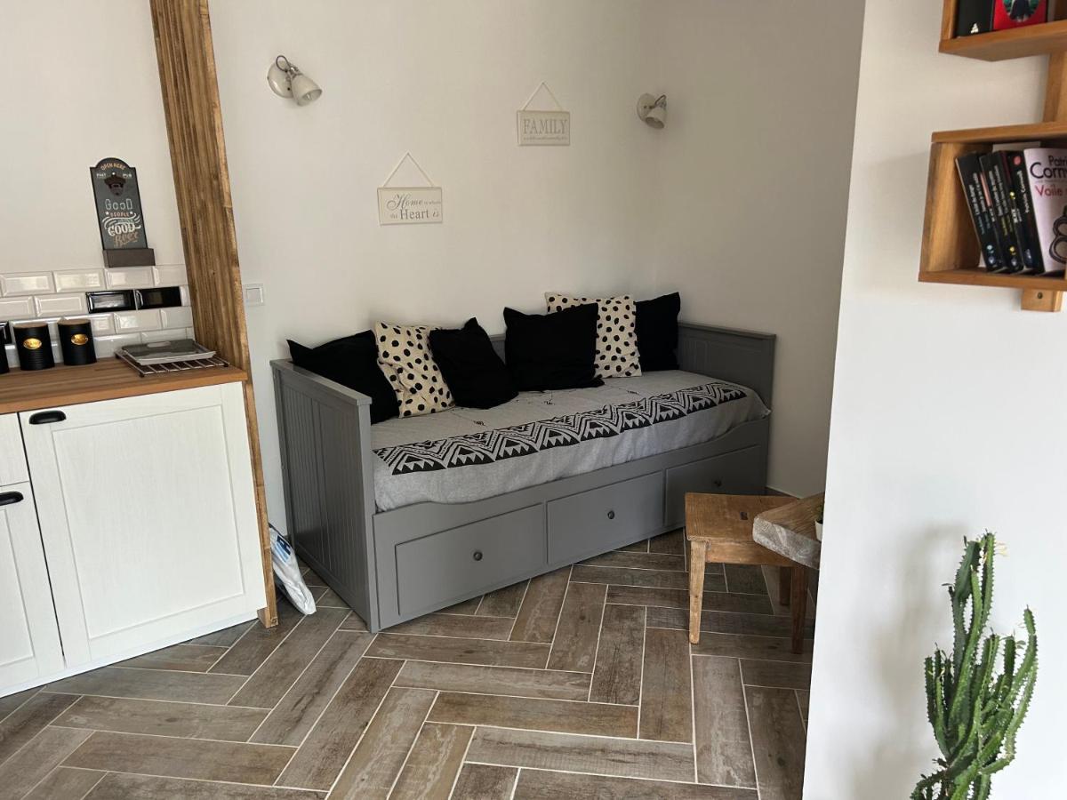 Charmant Studio Dans Villa - Jardin Privatif . La Seyne-sur-Mer Exteriör bild